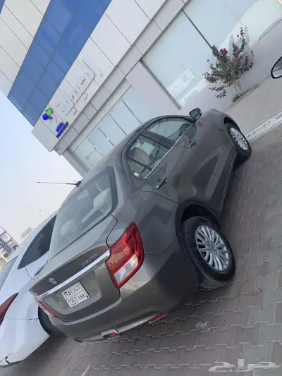 سوزوكي ديزاير 2024 2