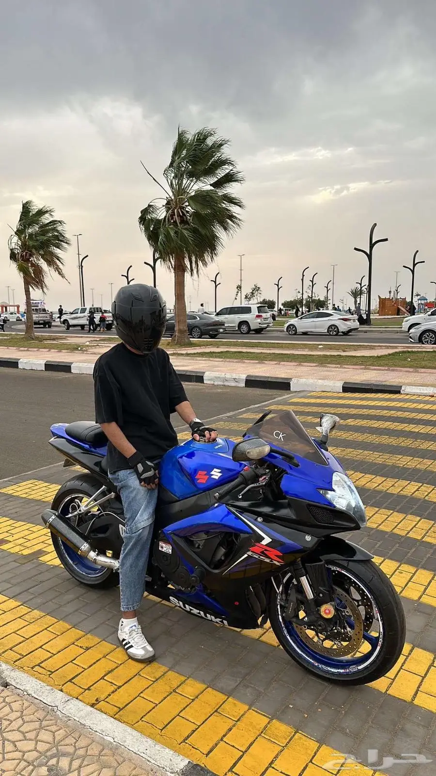 للبيع دباب ريس 3