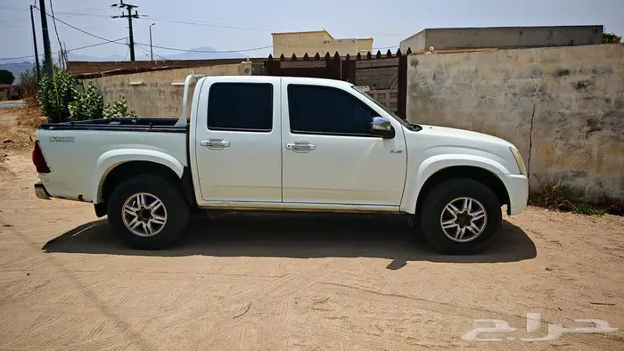 ايسوزو ديماكس موديل 2011 3