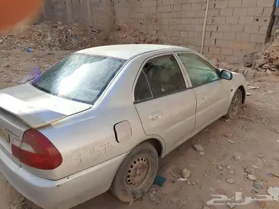 ميتسوبيشي لانسر كريستالة لوحة مميزة 0