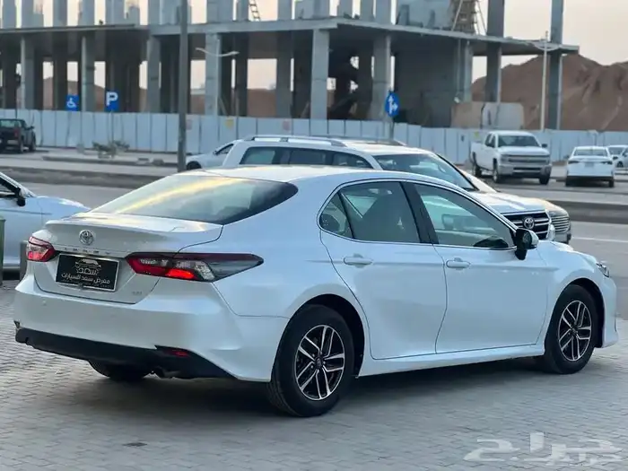 تويوتا كامري LE مطور 2022 5