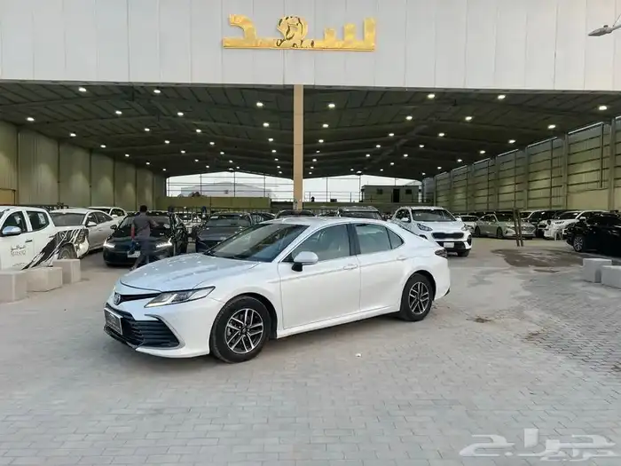 تويوتا كامري LE مطور 2022 0
