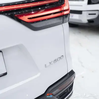 لكزس LX600 موديل 2024 5
