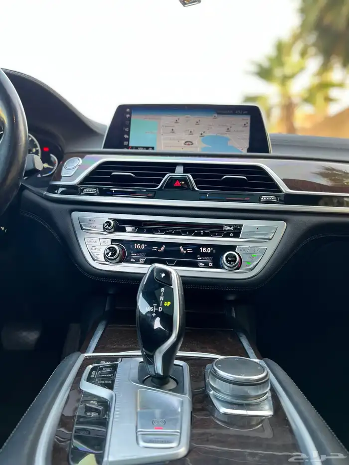 بي ام دبليو 730Li قمة النظافة 2017 بحالة الوكالة 36