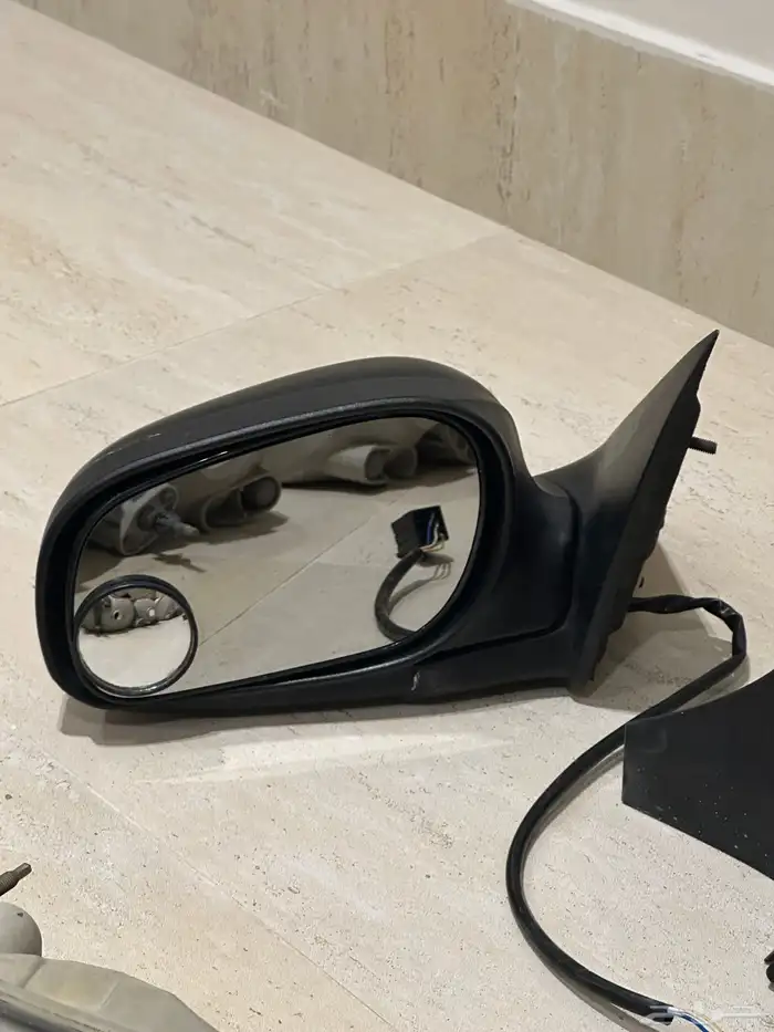 مرايه السايق فورد فكتوريا بوليسي اسود 0