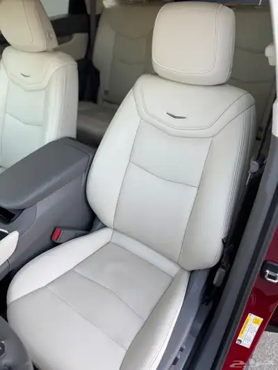 2022 كاديلاك XT5 15