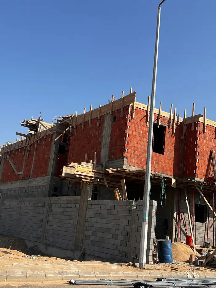 مؤسسه مقاولات عامه 4