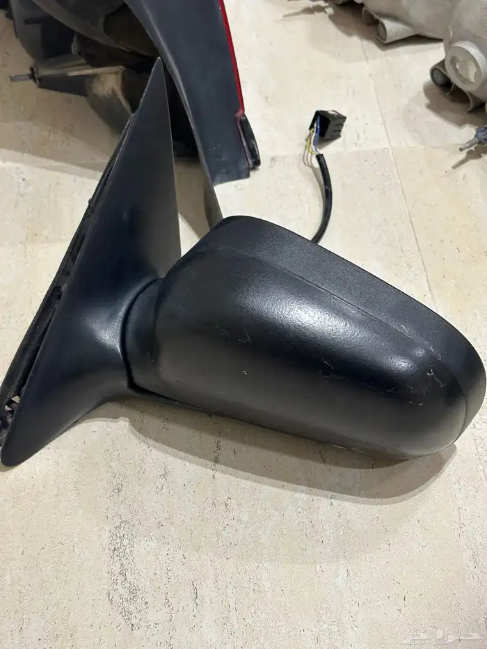 مرايه السايق فورد فكتوريا بوليسي اسود 1