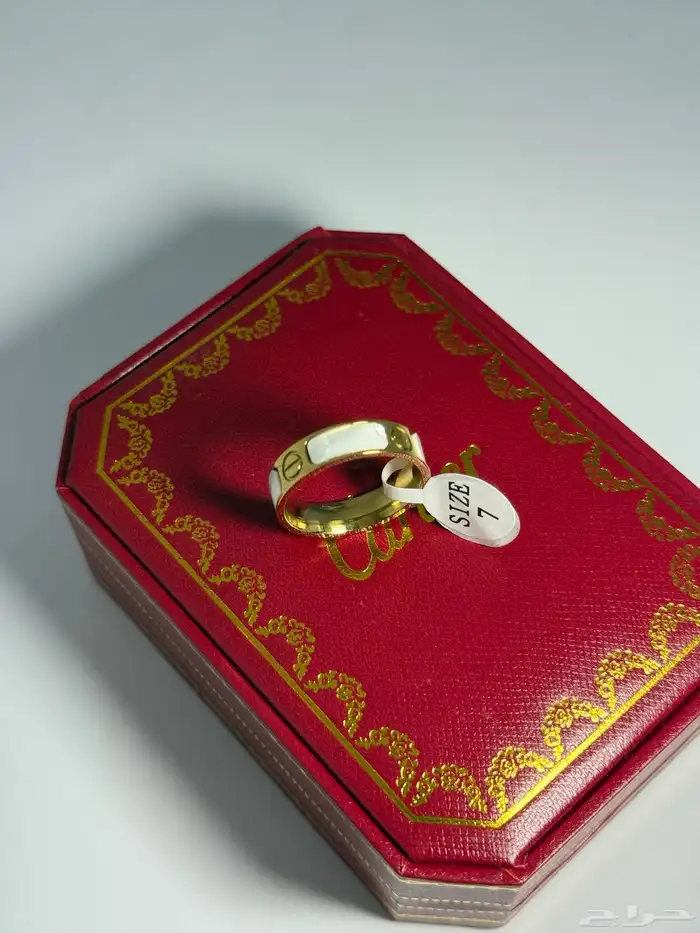خواتم ماركات 70
