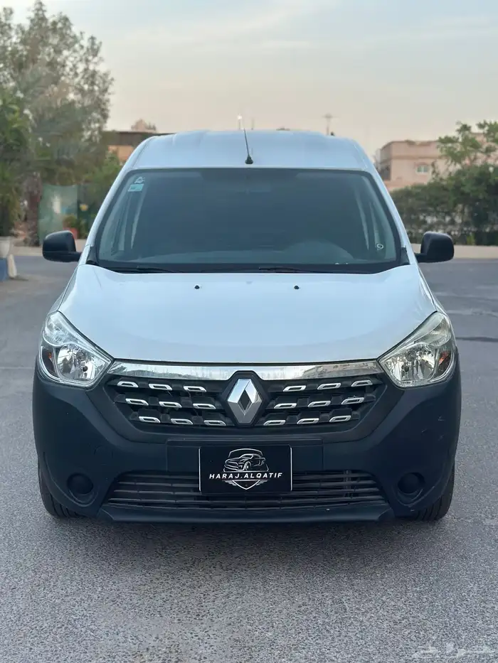 رينو دوكر فان بضاعة 0