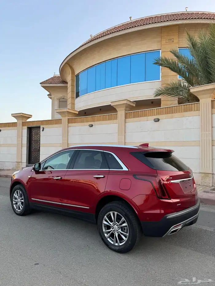 2022 كاديلاك XT5 3