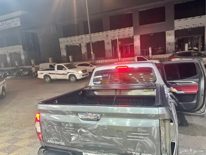 غطاء حوض جميع السيارات 13