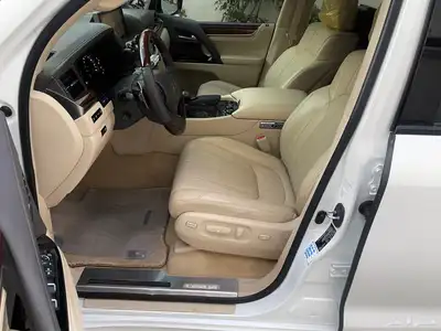 لكزس LX570 10