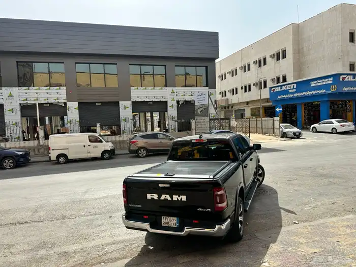 غطاء حوض جميع السيارات 30