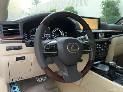 لكزس LX570 12