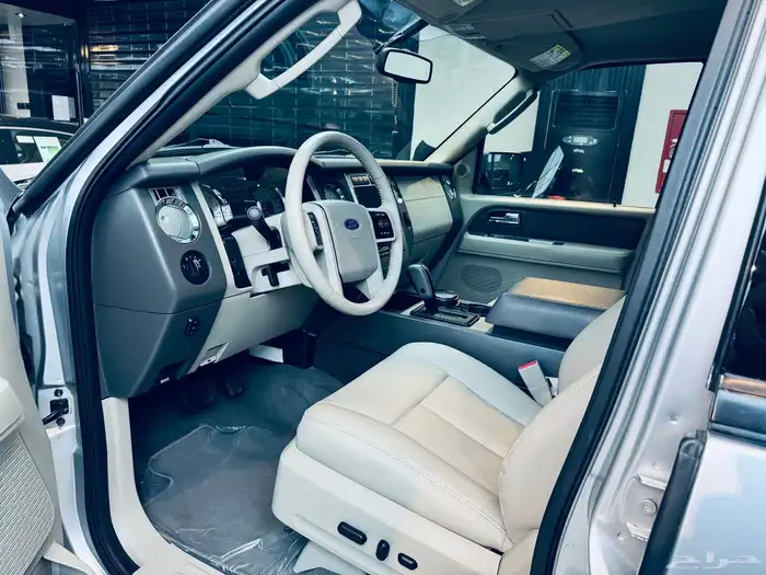 اكسبديشن 2010 مخزن شاصي طويل نظيف جدا ماشي 74 2