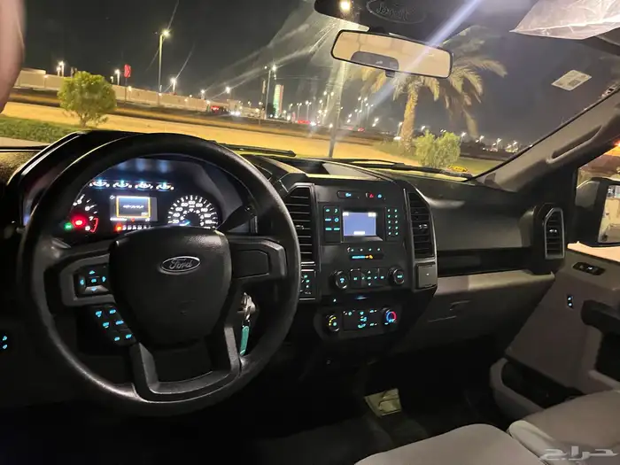 السيارة مباعه فورد F150. موديل 2018 10