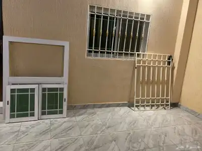 شباك ب اغراضه 0