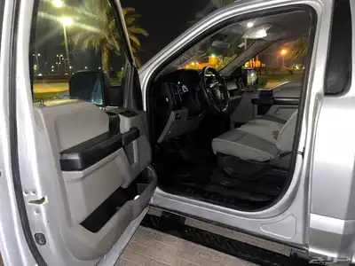 السيارة مباعه فورد F150. موديل 2018 12