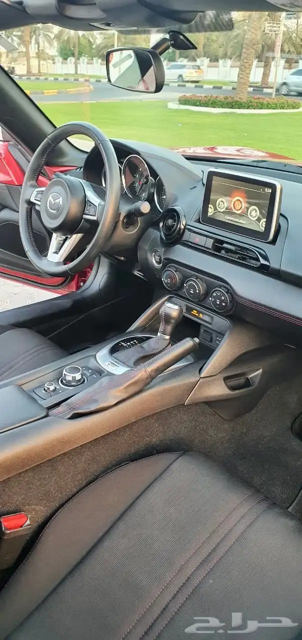 mazda miata mx-5 club low mileage 18