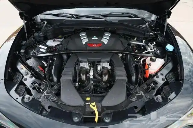 الفاروميو ستلفيو 2024 Alfa Romeo Stelvio Quadrifoglio 5