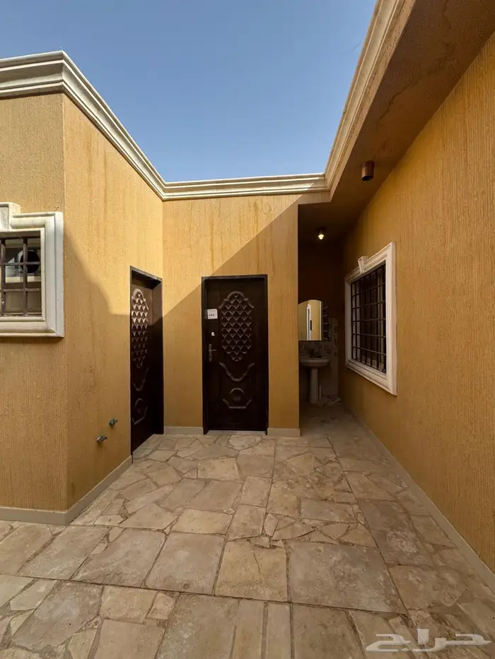 للإيجار (للإستثمار او سكن موظفي الشركات) 8