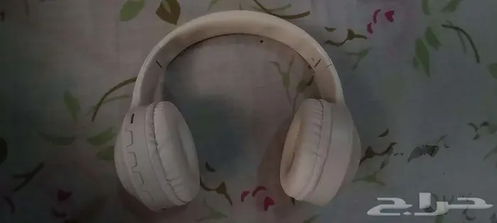 سماعه وحامل الهاتف للبيع معا 7