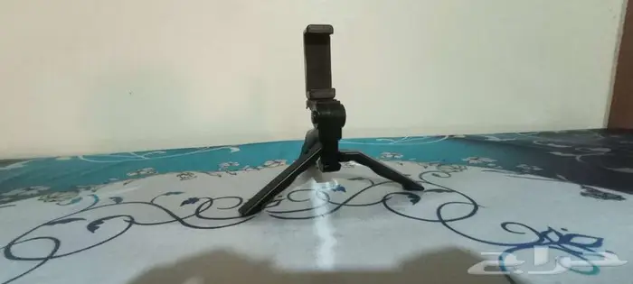 سماعه وحامل الهاتف للبيع معا 1