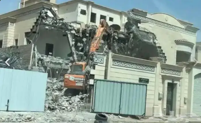 بوكلين للإيجار اليومي   شهري   او قطوعة 2