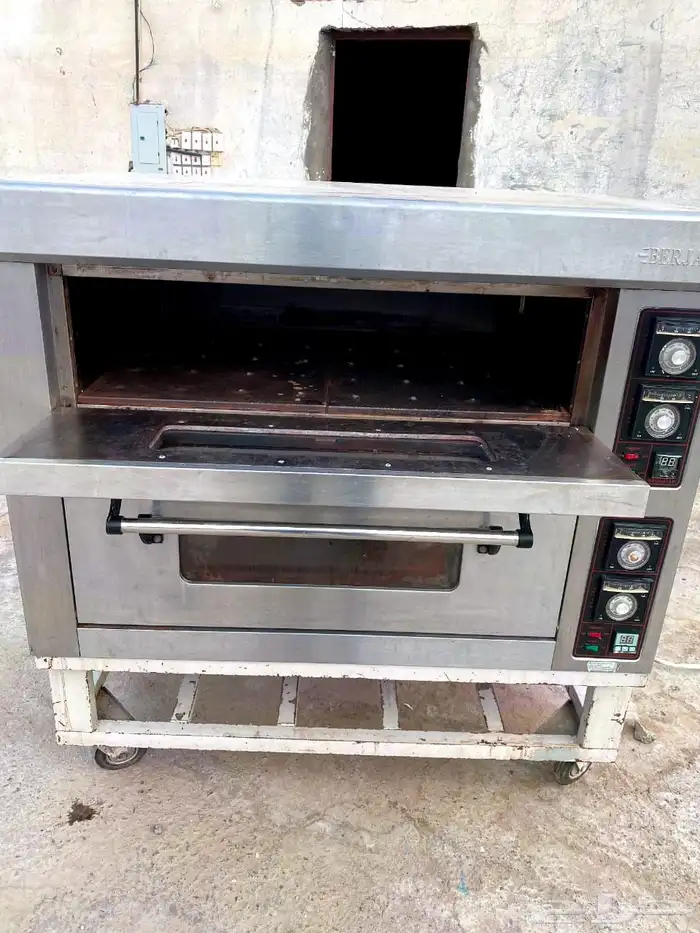 فرن كهربائي 2 دور مع صواني 1