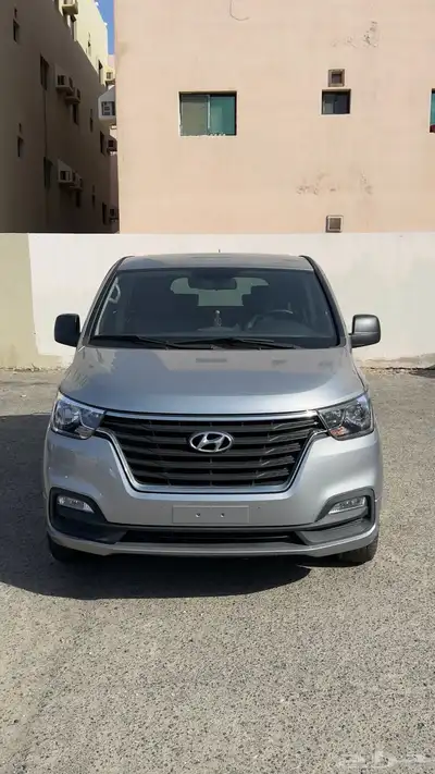 باص ركاب هيونداي ستاريكس ديزل 2021 3