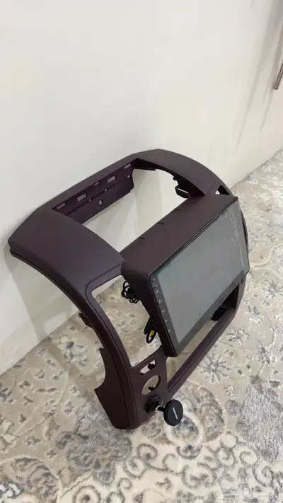 شماعات نافارا وشاشه نافارا 1