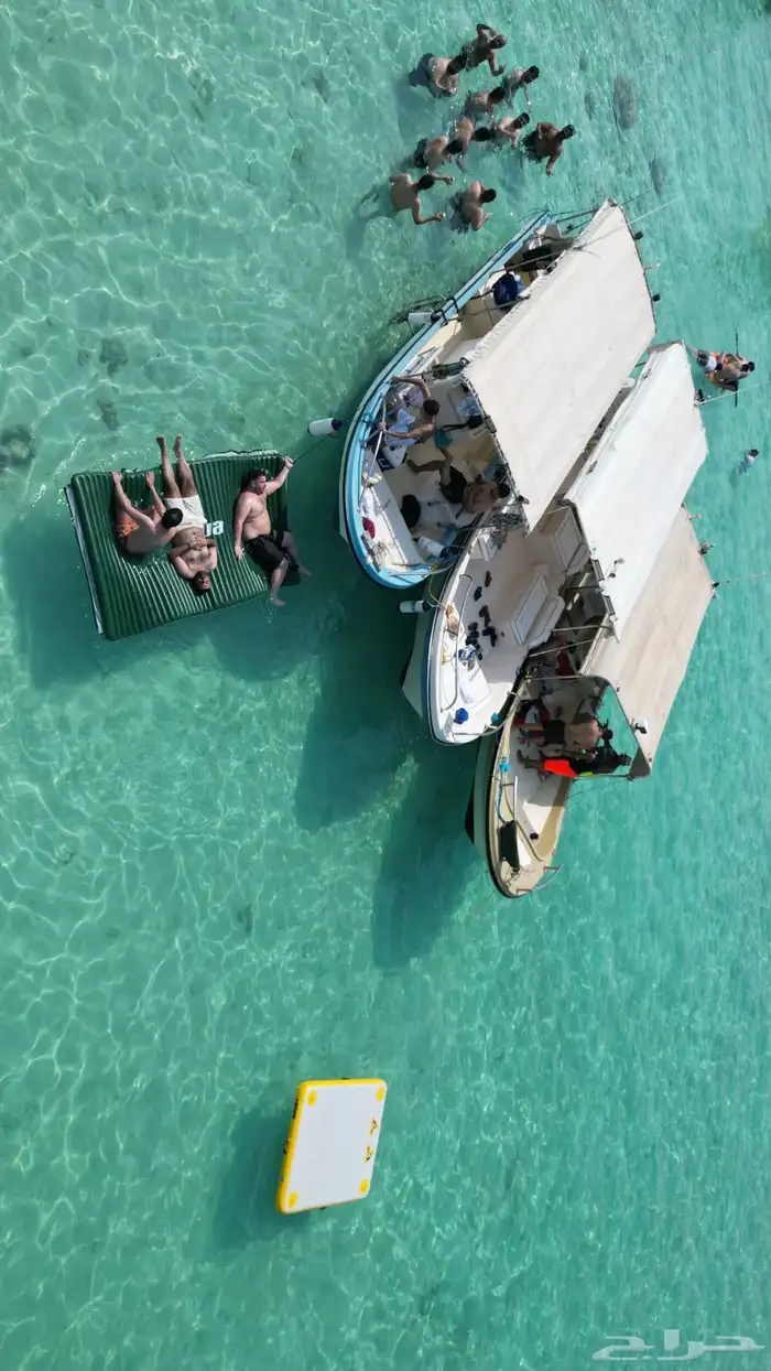 رحلات جزيرة بياضه مالديف جده 15