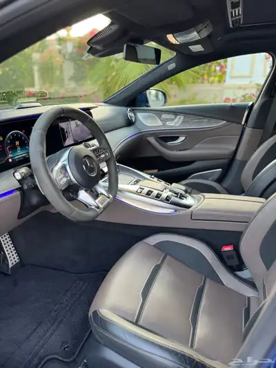 2019 مرسيدس GT63s 11