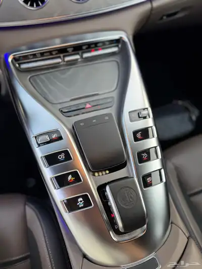 2019 مرسيدس GT63s 18