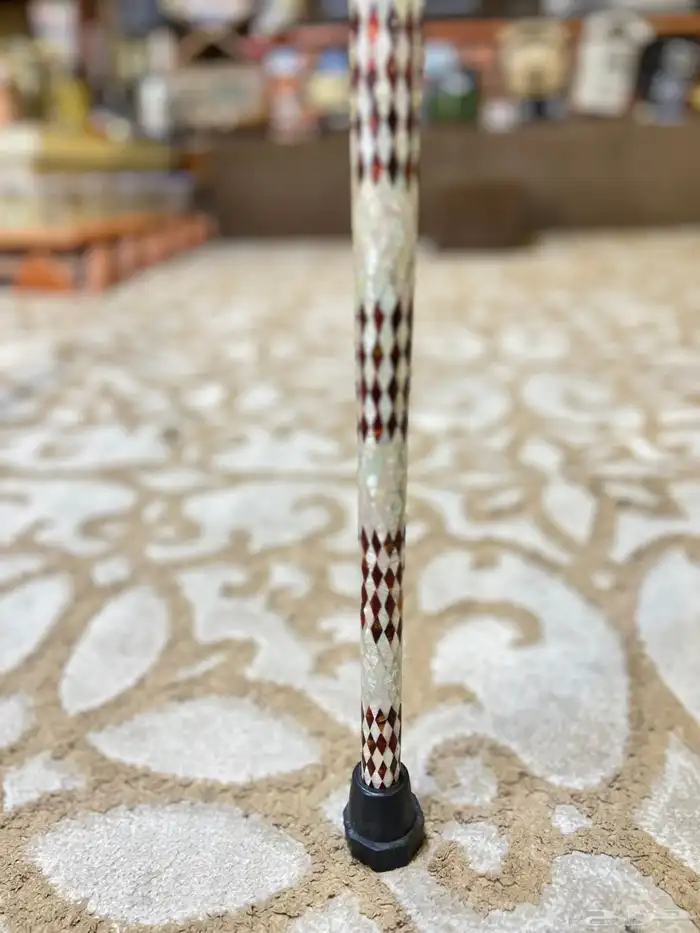 عصا خشب مصدف كامل مميز شكل تراثي 3