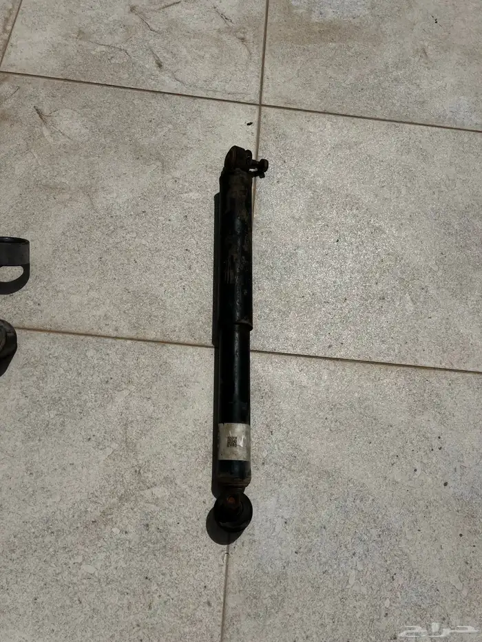 قطع نظام التعليق لسيارة نيسان باترول Y61 موديل 2010 2