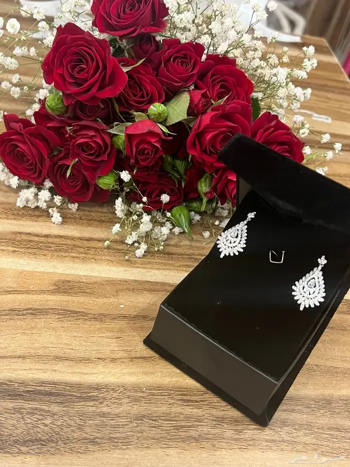 هدايا فضه اصليه واللماس صناعي 16