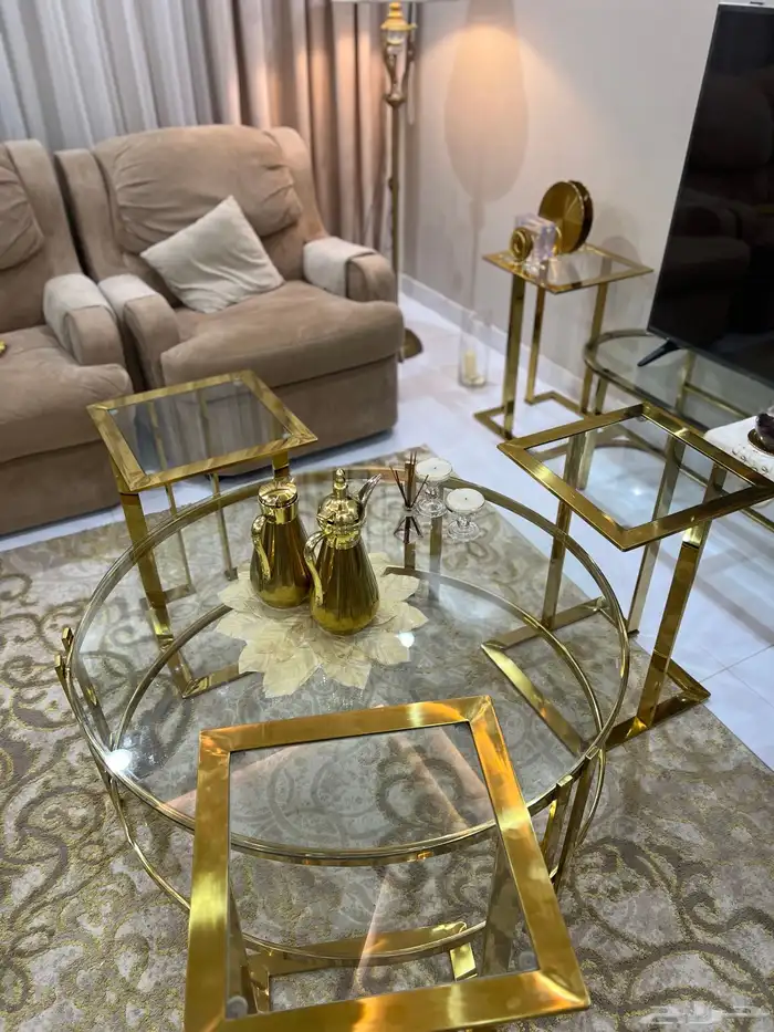 كنب سجاد موكيت طاوله مفرشه مجلس ضيافه ضيوف 5