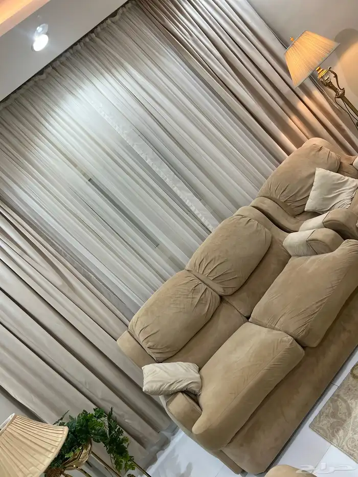 كنب سجاد موكيت طاوله مفرشه مجلس ضيافه ضيوف 11