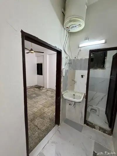 شقق عزاب للإيجار الطائف شارع عكاظ 4