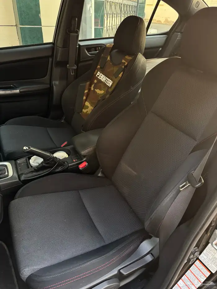سوبارو WRX 2016 12