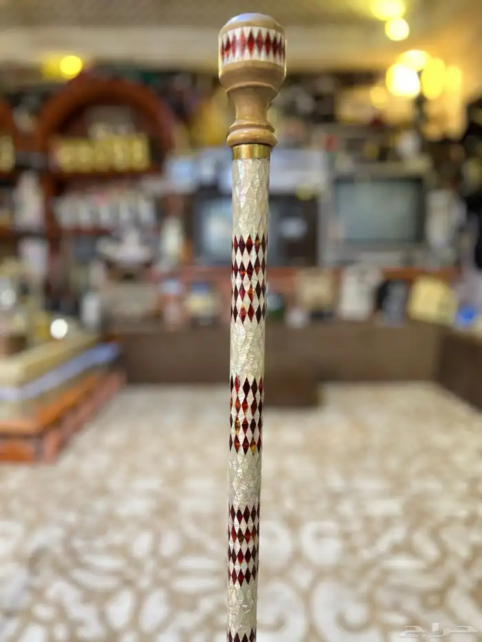 عصا خشب مصدف كامل مميز شكل تراثي 0