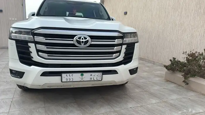 لوحة مميزه ل ل ه 993 لها اسم الحروف وللأرقام رقم الشرطة 0