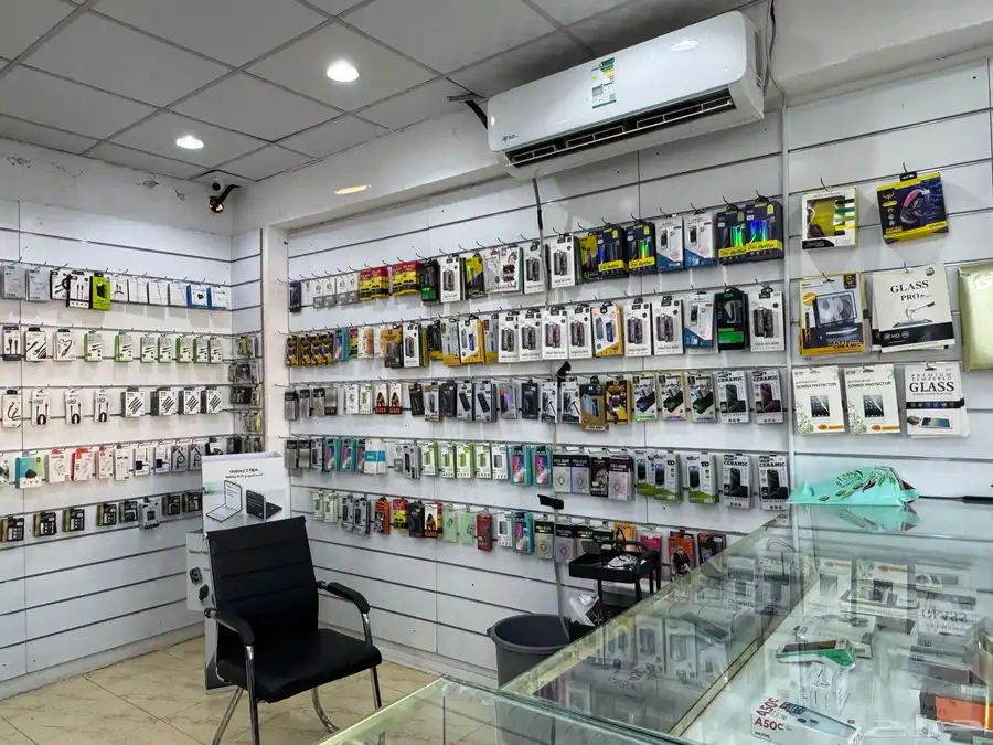 محل جوالات للبيع كامل الاغراض 1