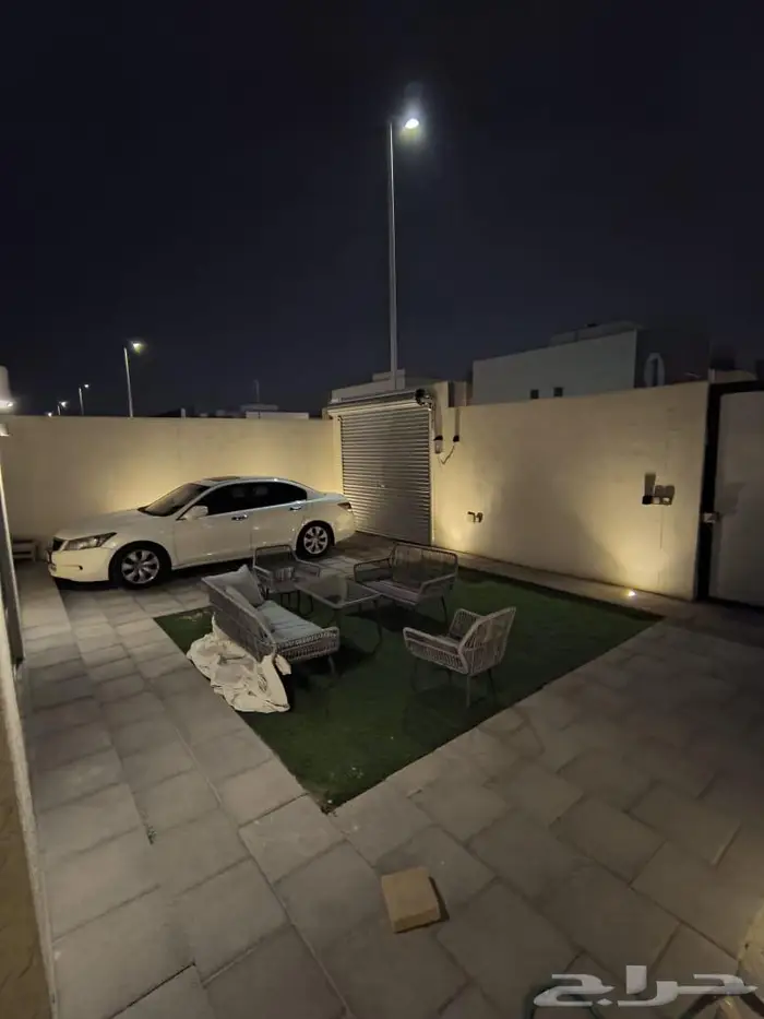فلل مؤثثه بحي الاسكان الجنوبي الدمام طريق الرياض 29