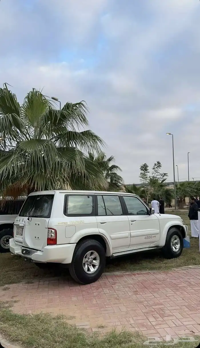 للبيع فتك تيربو 2002 قير عادي  10Hp 5