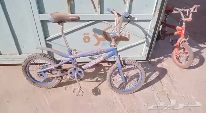 سيكل للبيع استخدام اقل من 10 مرات و مخزن سنتين نضيف 0