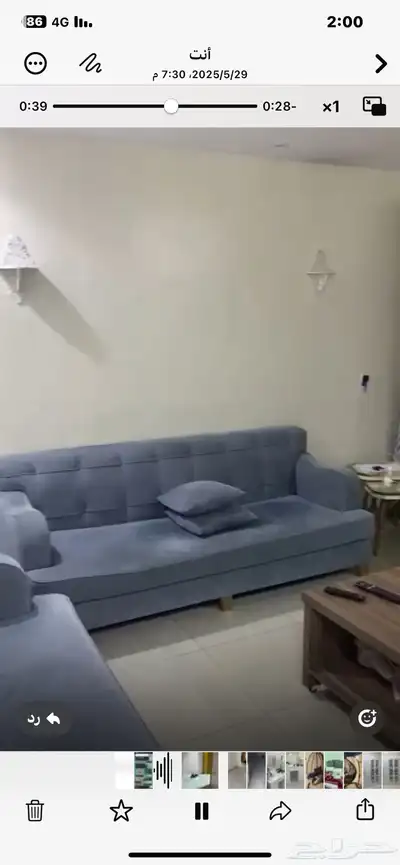 طقم كنب بحالة جيدة عدد 3 كنب كبير و 2 كرسي وطاولة شاشة 5