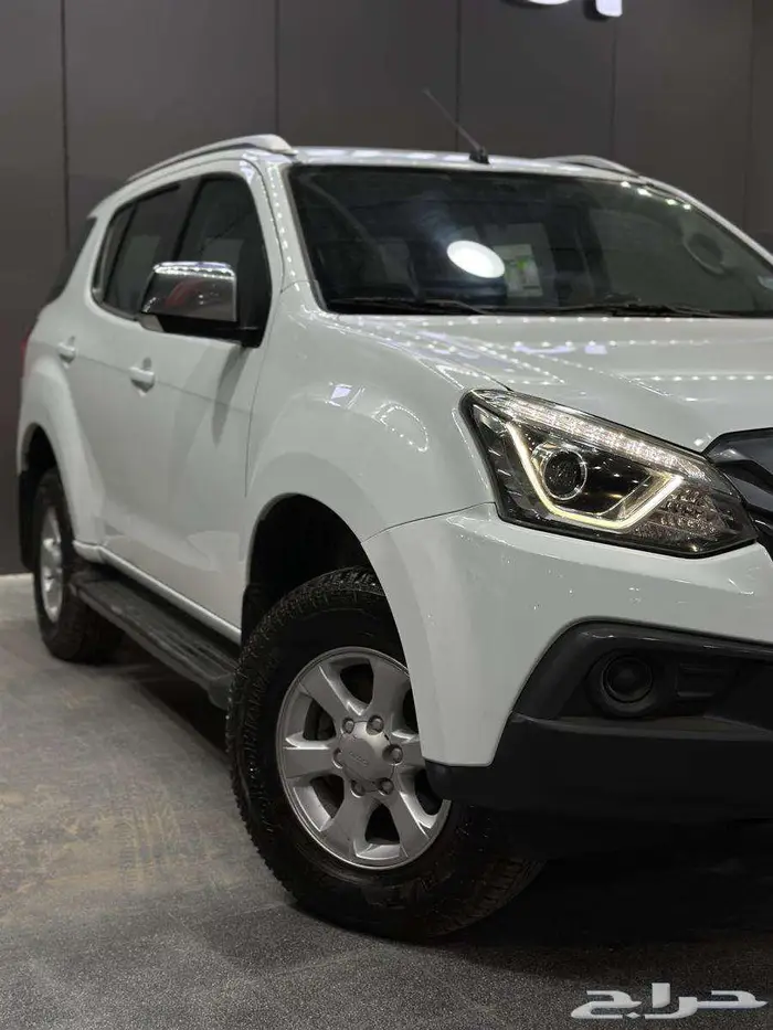 ايسوزو جيب mux ديزل مالك اول 0